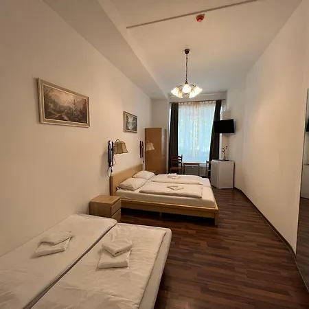 호텔-펜션 슈프리 게스트하우스 *